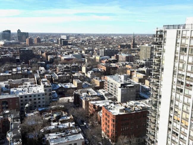 Building Photo - 1455 N Sandburg Terrace