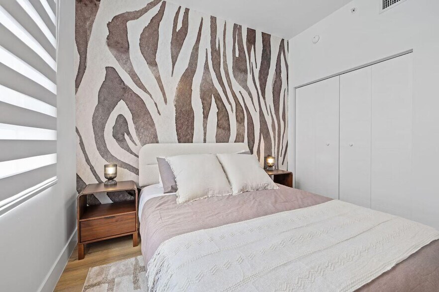 Building Photo - 1558 NW 1st St