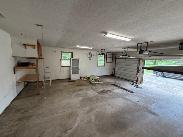 Building Photo - 4456 Seville Rd