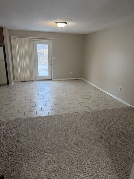 Building Photo - 2325 Palladio Ave