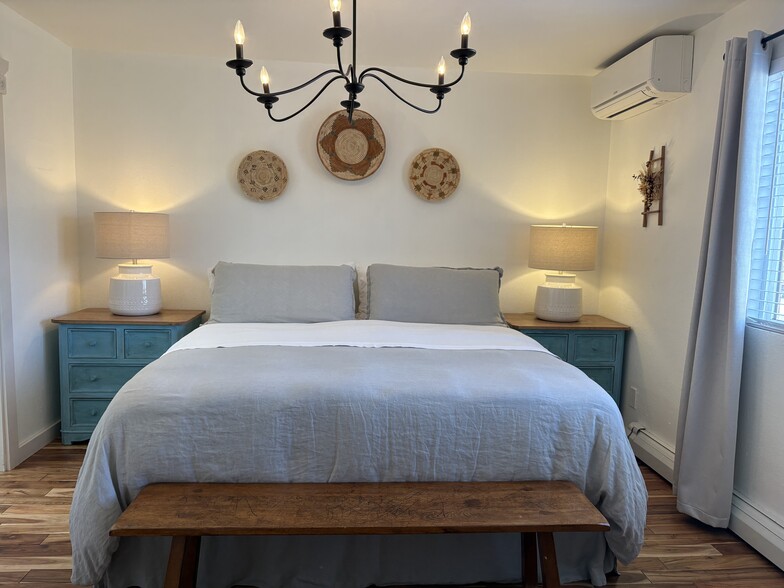 Building Photo - 1572 Avenida de Las Americas