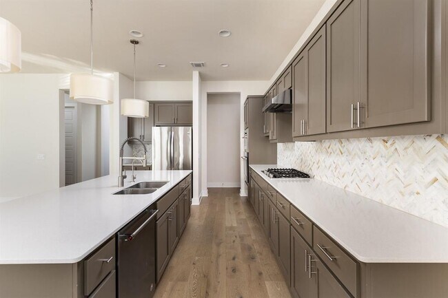 Building Photo - 2401 McBee St