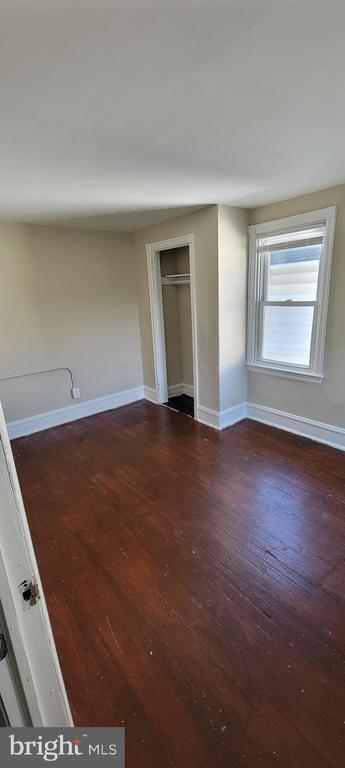 Building Photo - 272 MAPLE