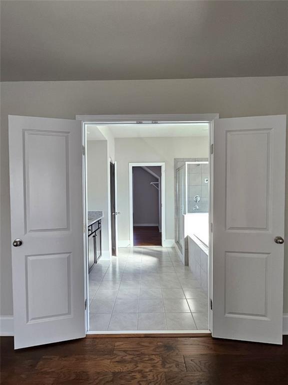 Building Photo - 1001 Brading Pl