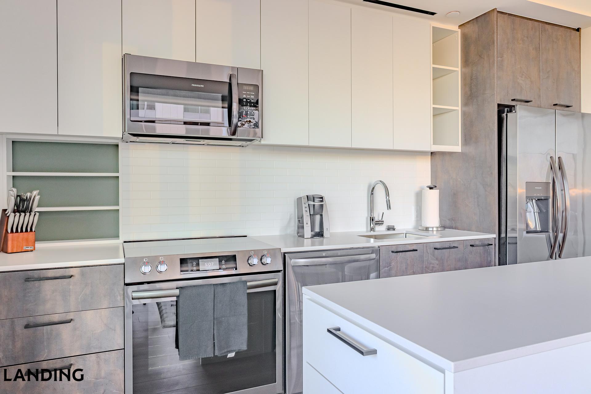 Building Photo - 632 Howard Rd SE