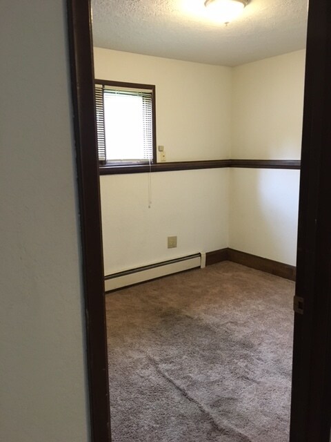 Building Photo - 5741 Radcliff Dr
