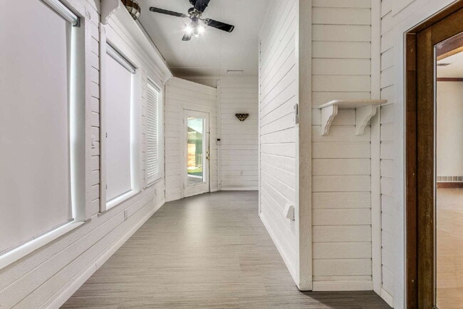 Building Photo - 3983 Peregrine Point