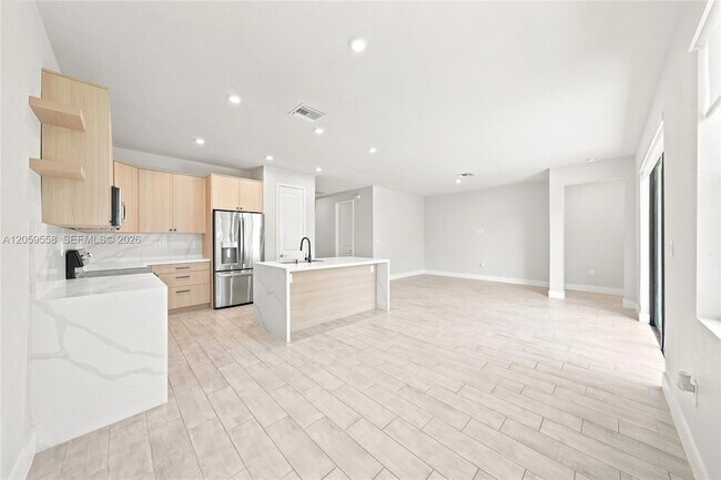 Building Photo - 23206 SW 108th Ave