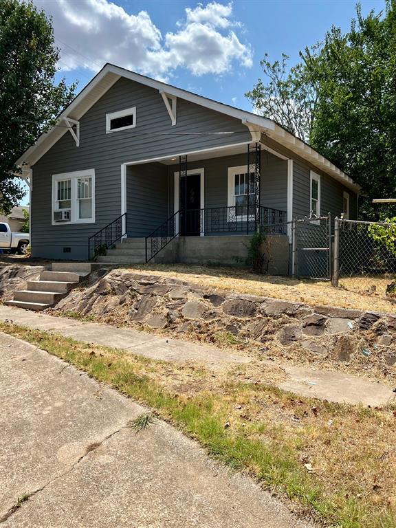 Primary Photo - 409 S Perry Ave