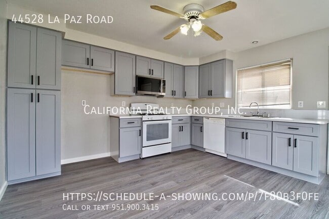 Building Photo - 44528 La Paz Rd