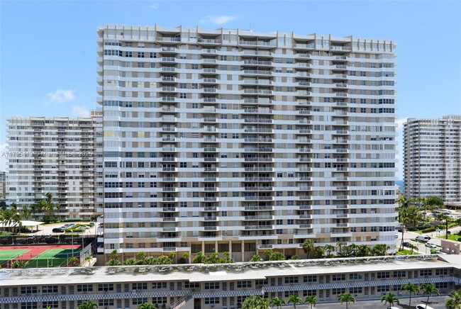 Building Photo - 1985 S Ocean Dr