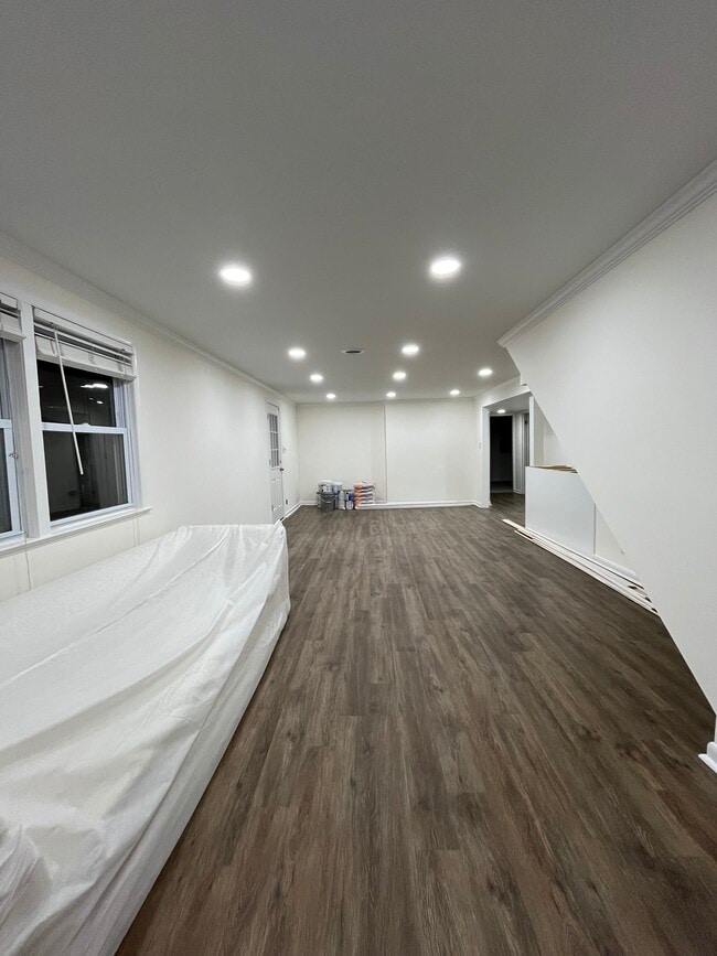 Building Photo - 4622 Upland Dr