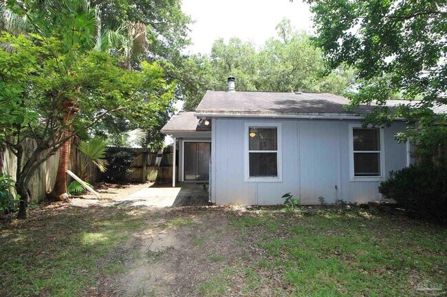 Building Photo - 6201 Forest Pines Dr