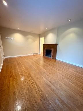 Building Photo - Treat Yourself to this Large Queen Anne Home!