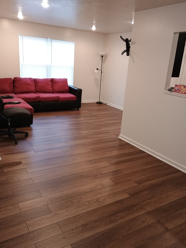 Building Photo - 1203 Euclid Ave