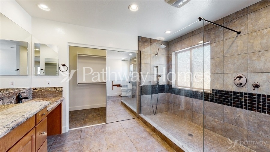 Building Photo - 43290 W Griffis Dr