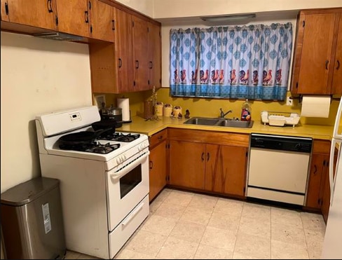 Building Photo - 2140 Yupon St