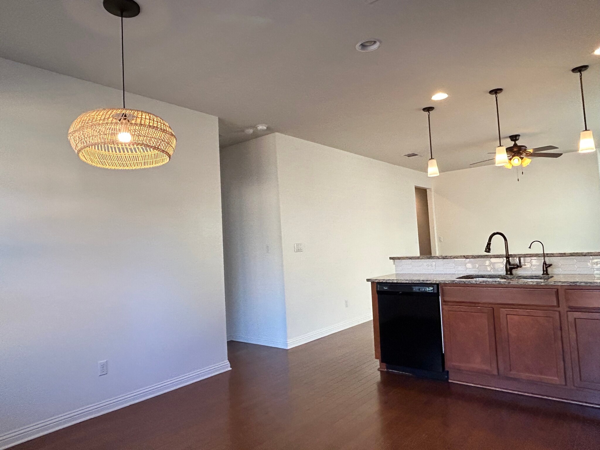 Building Photo - 10109 Aly May Dr