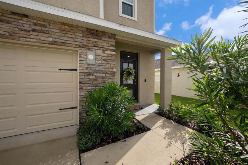 Building Photo - 3528 Maple Grv Wy