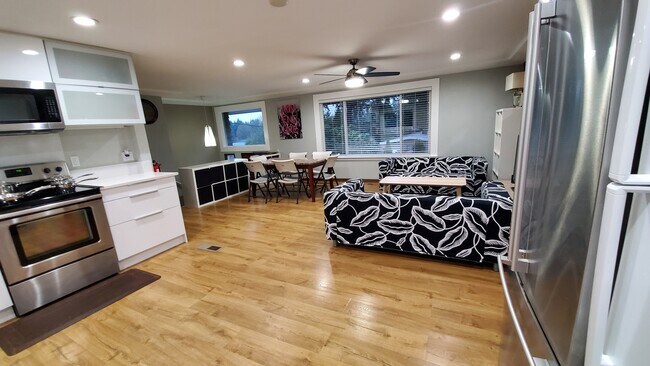 Building Photo - 8029 240th St SW