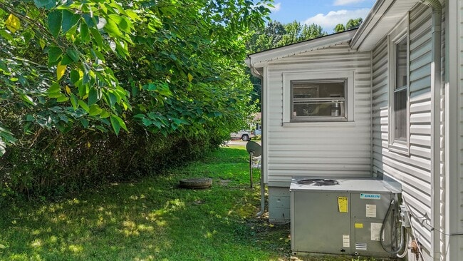 Building Photo - Updated 4-Bedroom Home in Blackstone!