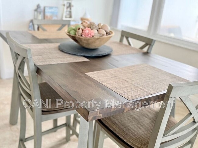 Building Photo - 3047 S Atlantic Ave