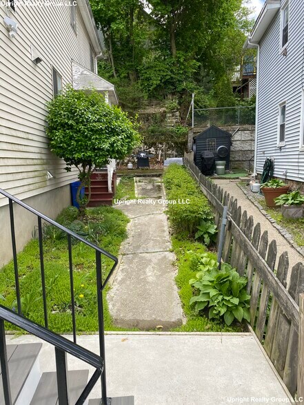 Building Photo - 60 Nonantum St