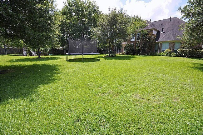 Building Photo - 22510 Oak Mist Ln