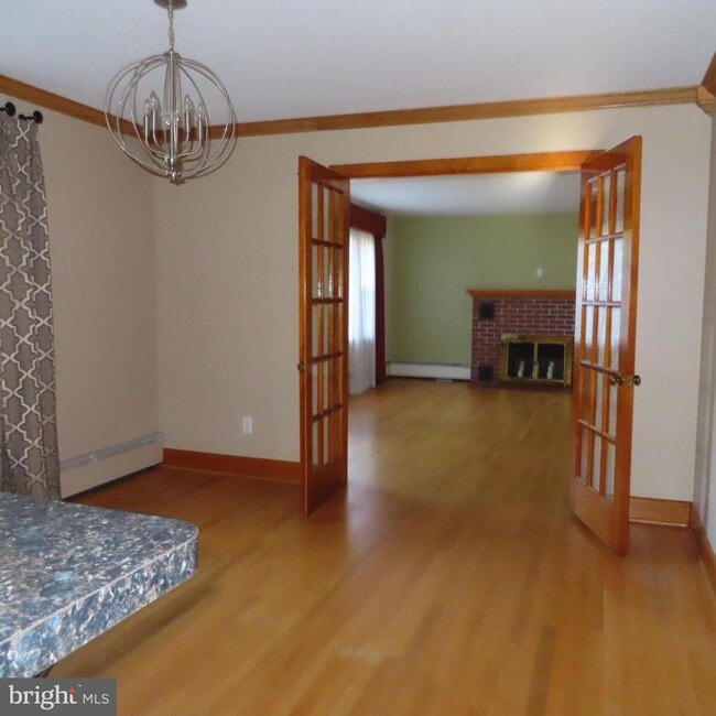 Building Photo - 14109 Buchanan Trail W