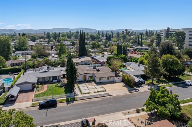 Building Photo - 22928 Leadwell St