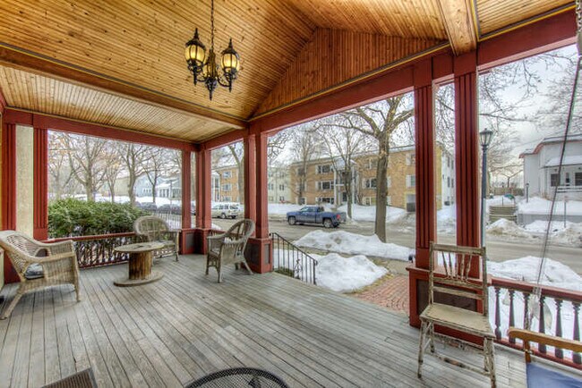 Building Photo - 432 Ridgewood Ave