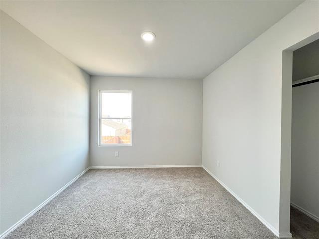 Building Photo - 829 Bluffview Dr