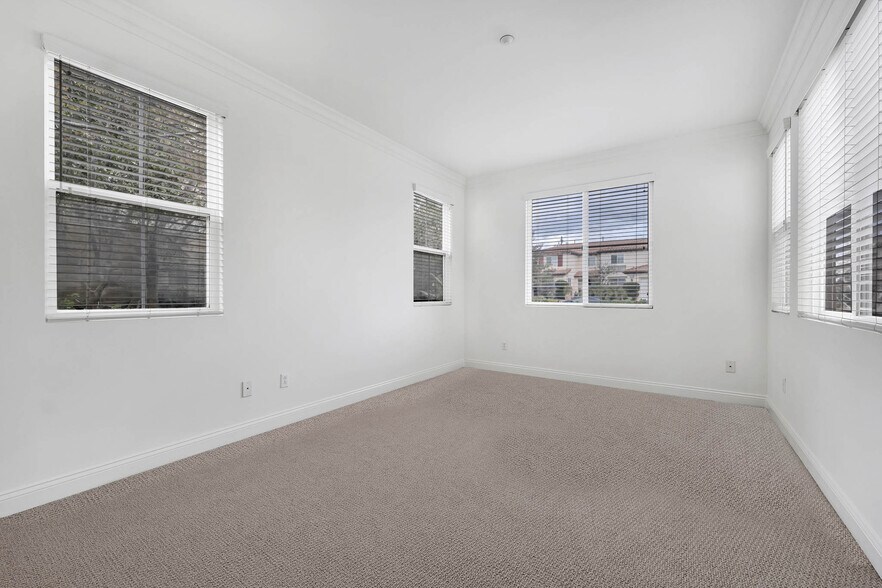 Downstairs Bedroom - 12215 Delante Ct