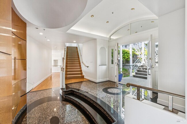 Building Photo - 95 Spring Ln