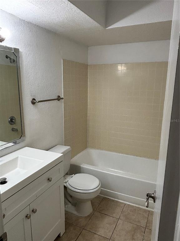 Building Photo - 5152 Conroy Rd