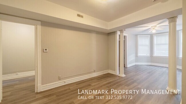 Building Photo - 2132 W Haddon-Unit 1