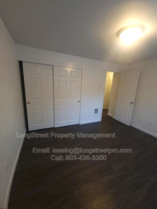 Building Photo - 4516 SE 65th Ave