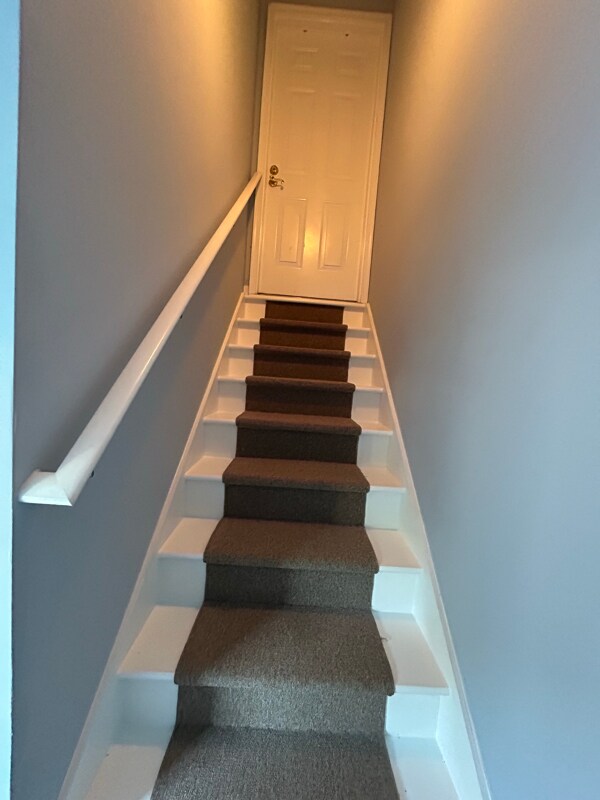 Building Photo - 2412 Brick Dr