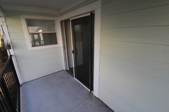 Building Photo - 2360 SW Archer Rd