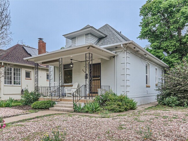 Primary Photo - 448 N Downing St