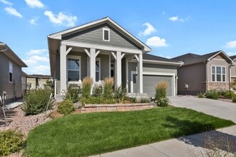 Building Photo - Single Family w/ Elegance