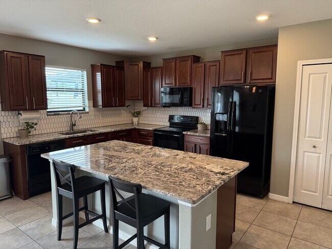 Building Photo - 14138 Covert Green Pl