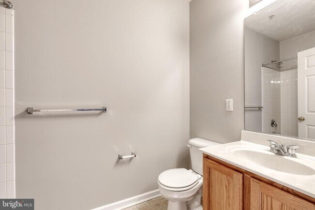 Building Photo - 747 Heather Stone Loop