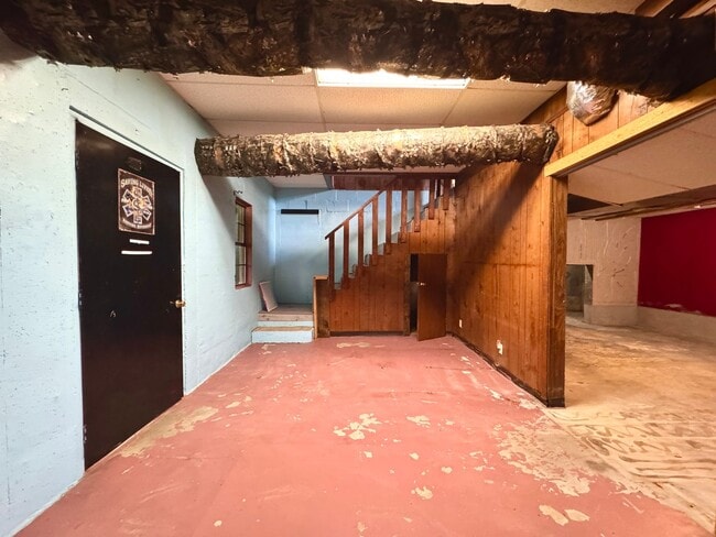 Building Photo - Freshly Updated 3 Bedroom/ 2 Bathroom Country Home