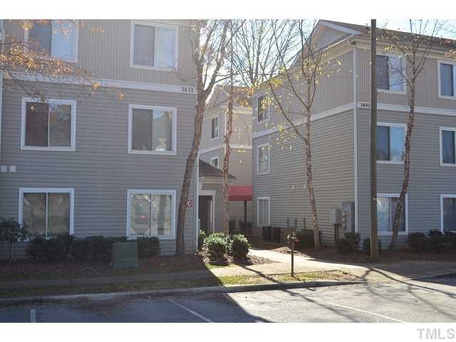 Building Photo - 1431 Collegiate Cir