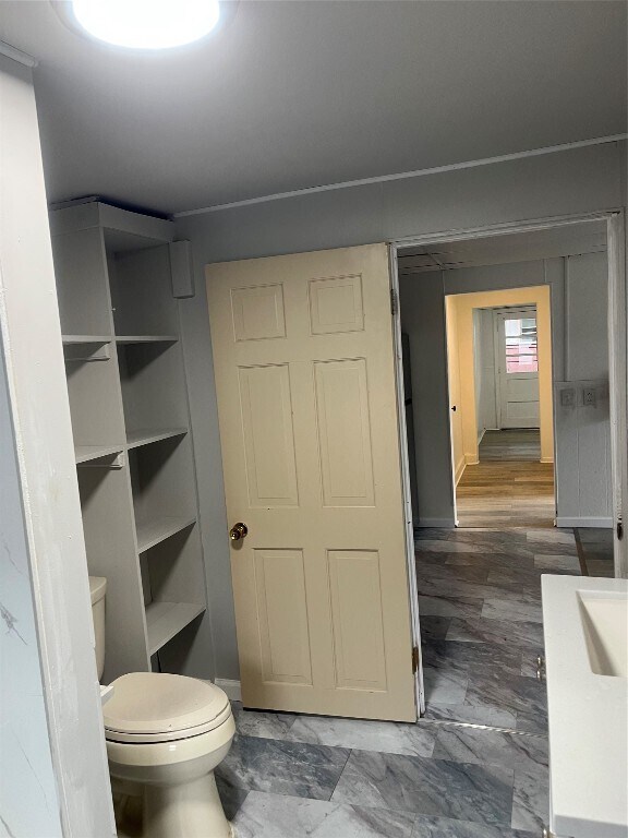 Building Photo - 223 Squires Ave