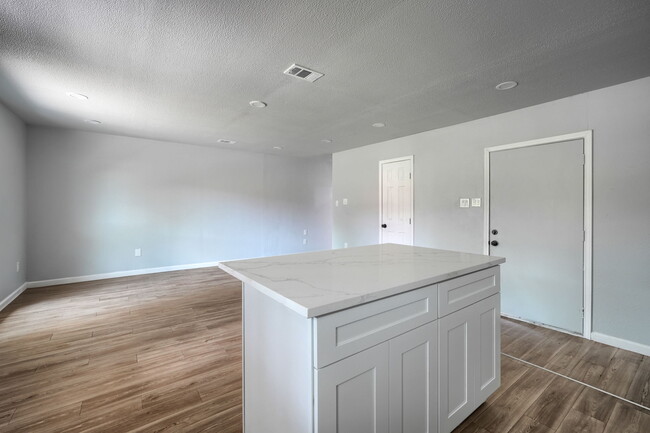 Building Photo - 2329 San Medina Ave