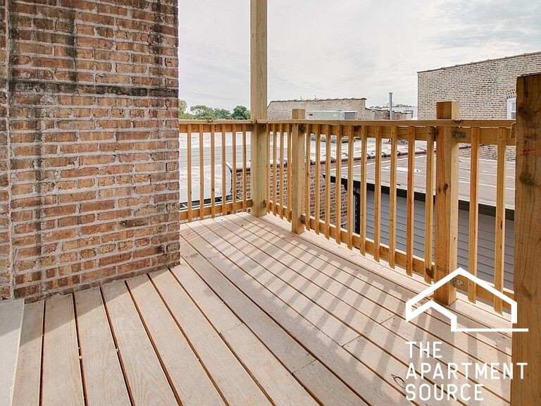 Building Photo - 3117 N Haussen Ct