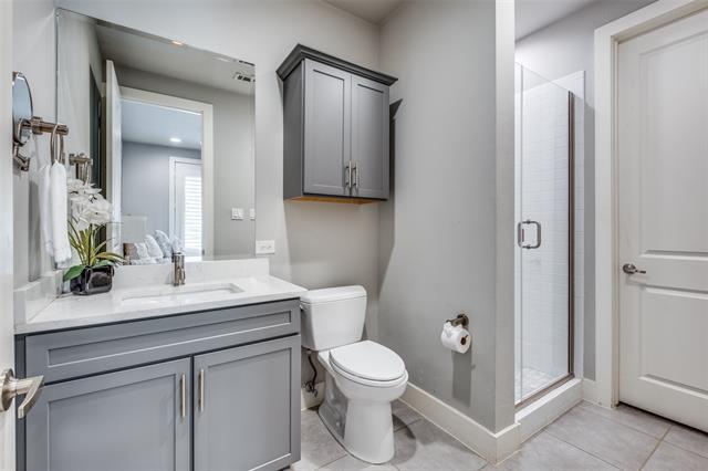 Building Photo - 6015 Chimera Ct