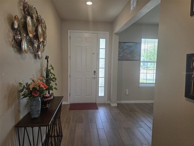 Building Photo - 10912 Honor Rd